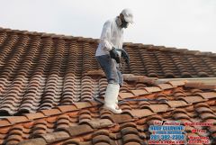 09 12 14 Tile Roof Cleaning Windsor Park Lake 37